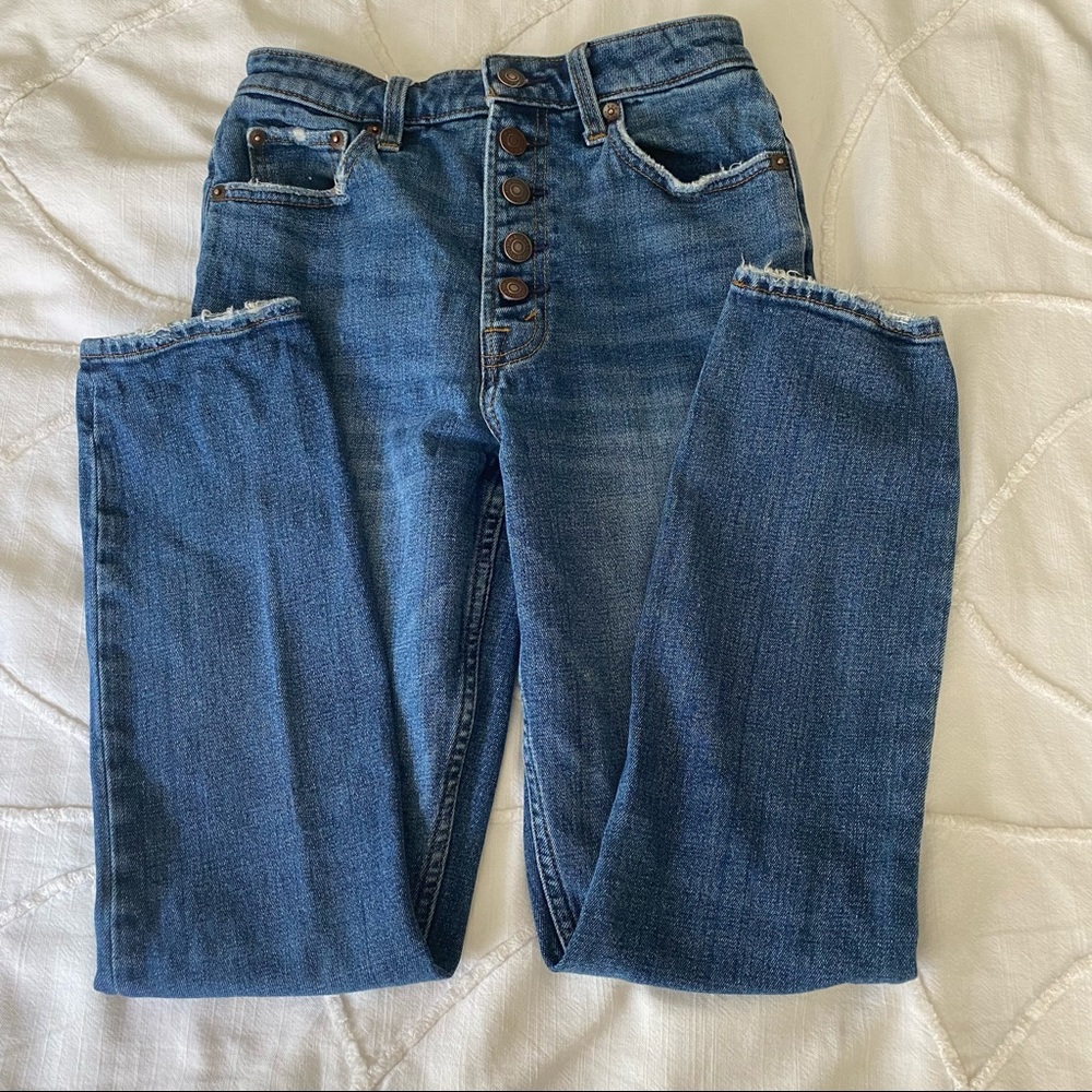 Abercrombie High Rise Button Fly Straight Jeans 25